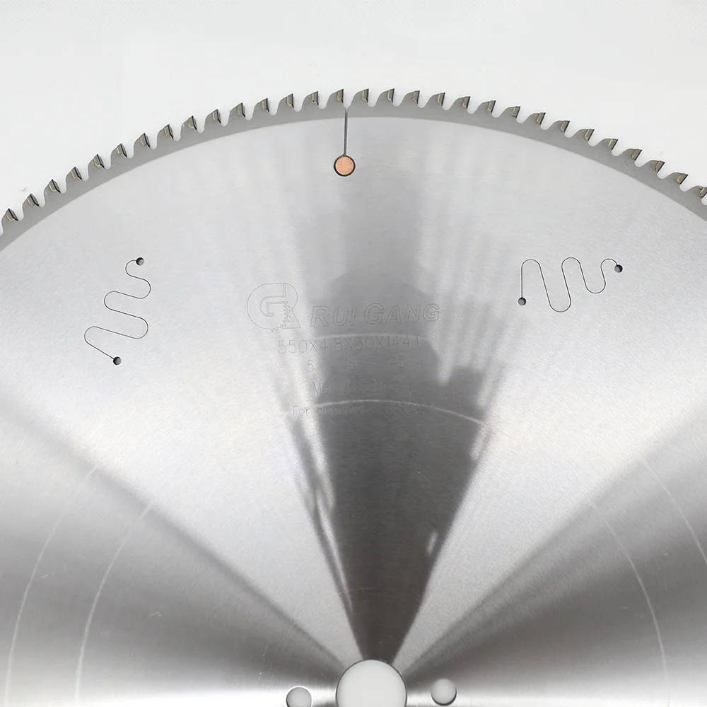 Do you have any questions about which hoja de sierra de diamante electroplated diamond saw blade to use for your work?