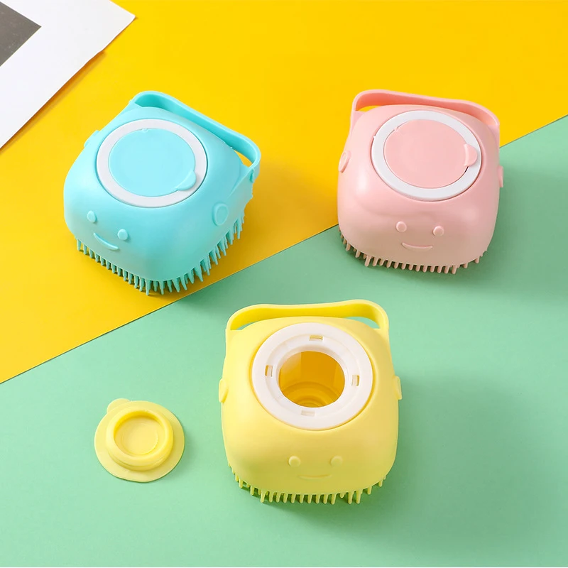 Factory Wholesale Pet Grooming Brush Silicone Pet Bath Brush Shampoo Dispenser Bath Massage Cat Dog Bath Brush with Soap