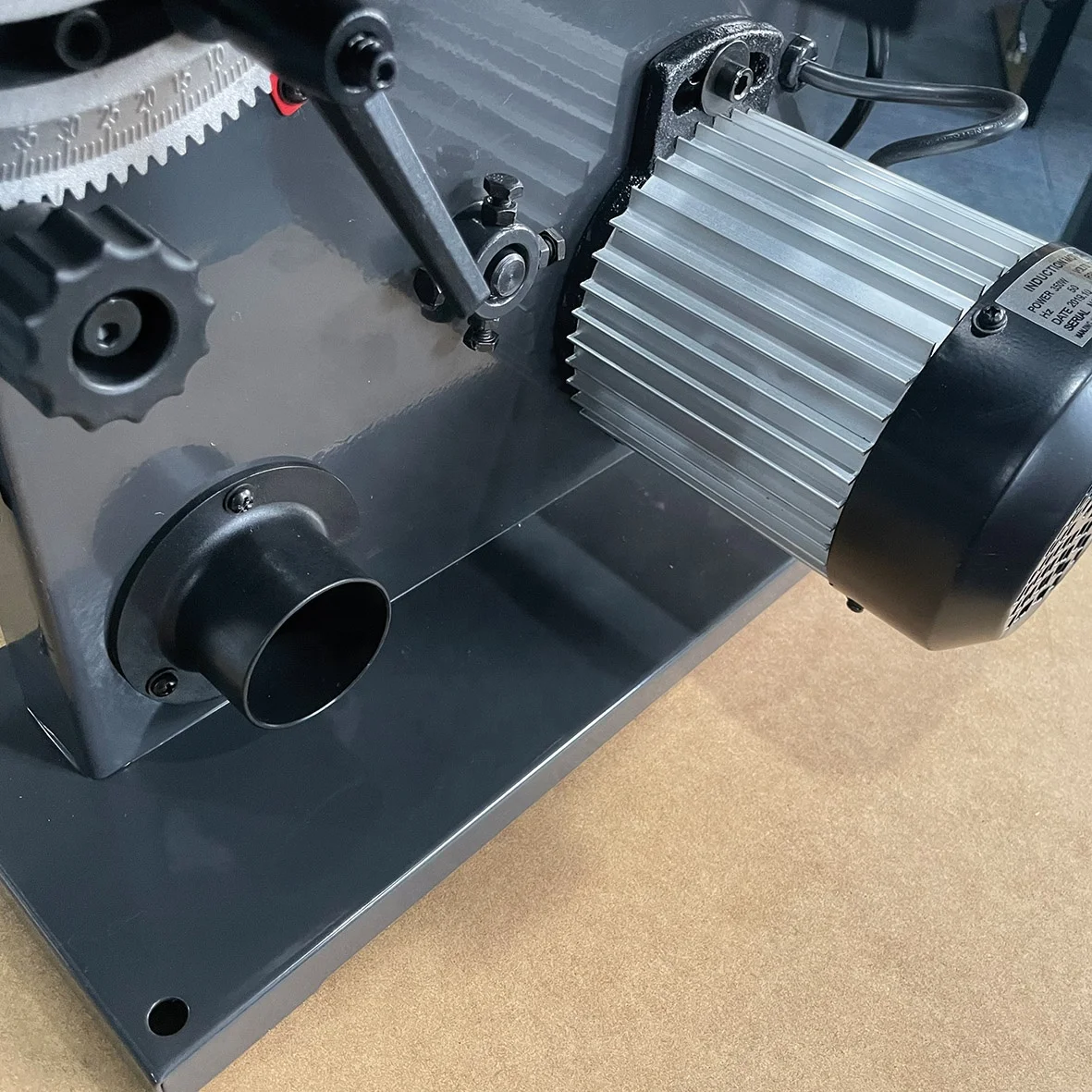 Woodworking machine Item#23101 9inch benchtop wood band saw machine