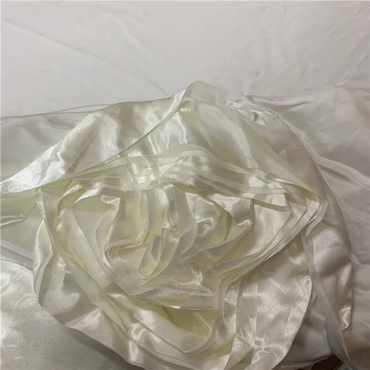 Luxury Round Table Decoration Banquet Wedding Embroidered Rosette Flower Tablecloth Table Cover