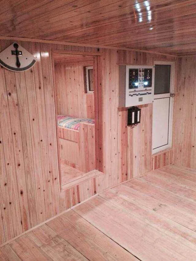 Продажа рыболовной лодки со стальным корпусом