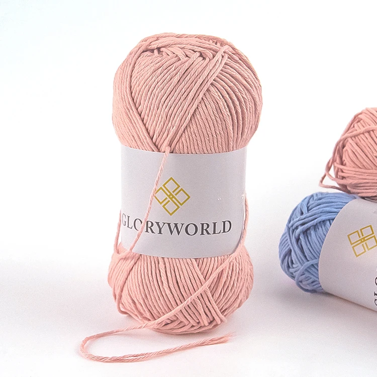 Европа супер горячий продавать из чесаного хлопка 9 прядей мягкой пряжи 50 г шарики для ручного вязания 100% молока хлопчатобумажной