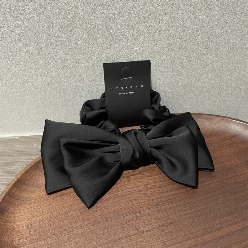 hair scrunchies (4).jpg