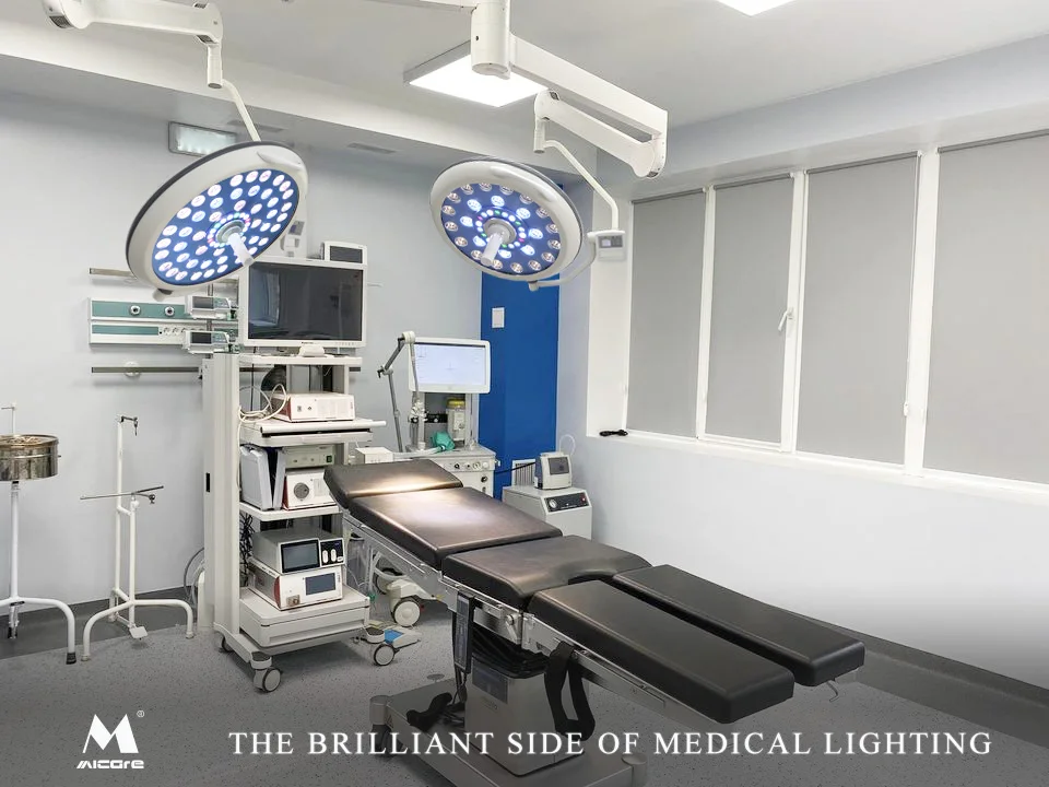 Профессиональные медицинские устройства рабочий свет медицинское хирургическое освещение теневая Операционная лампа источник холодного света