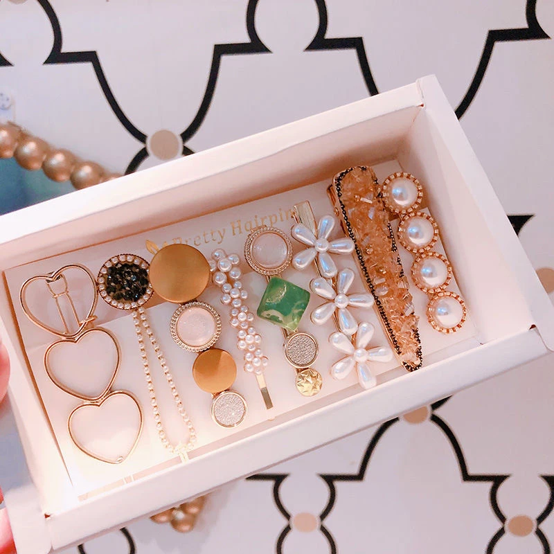 Wholesale Toddler Mini Unicorn Bunny Crocodile Moon Pearl Fancy Pink Hair Moon for Girls Summer Hair Clips