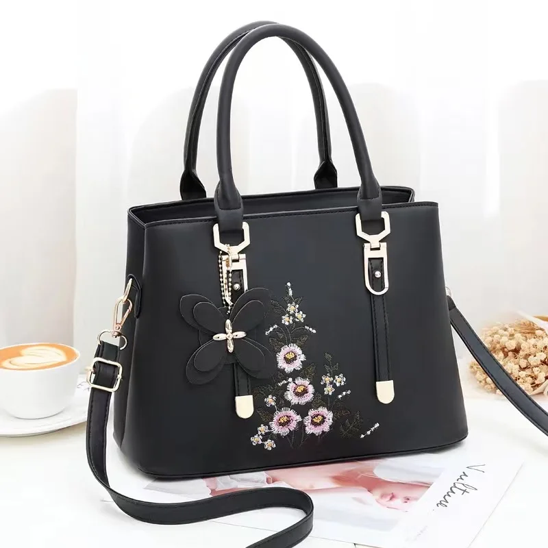 2024 new fashion women s single shoulder crossbody bag simple handbag