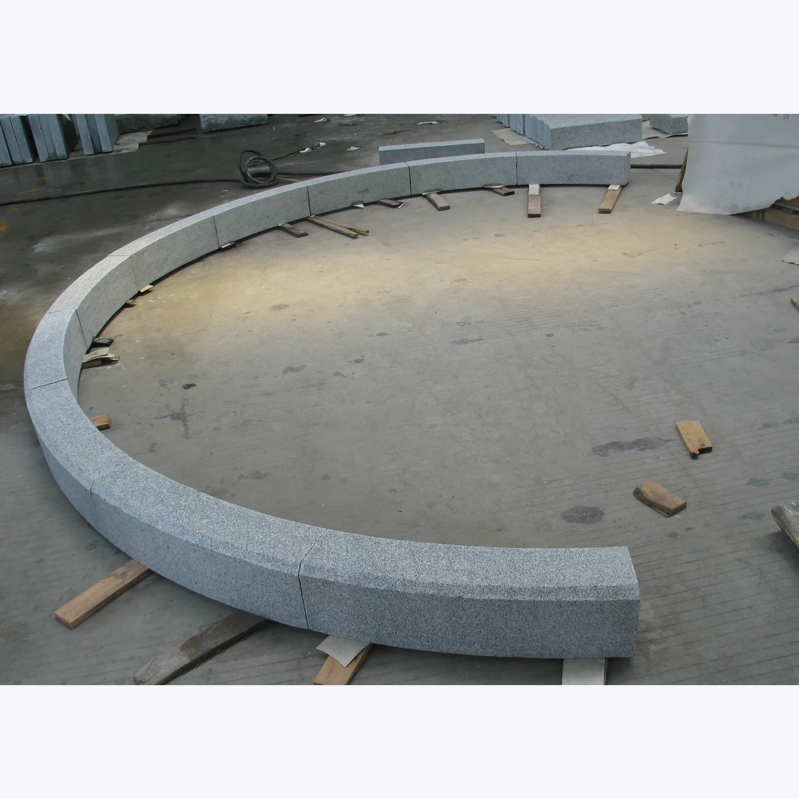 irregular shaped interlock outdoor circle kerb paver tiles