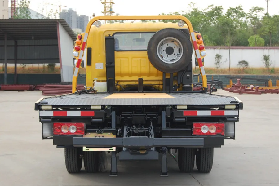 FOTON 4x2 Wheel Lift Flat Bed Car Hauler One Towing Three Car Carrier Road Recovery Rollback Tow Truck Flatbed Wrecker