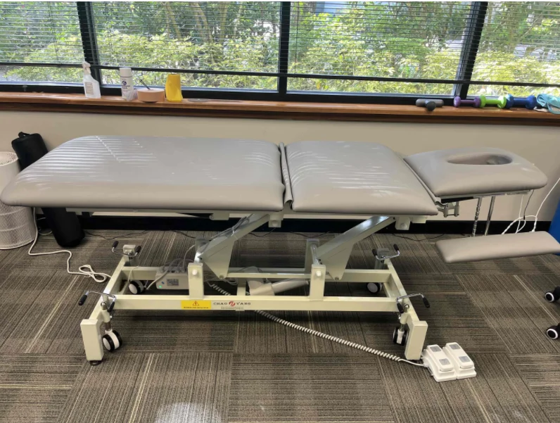Rehabilitation Equipment Physical Therapy Bed Electric Physiotherapy Massage Bed Wellness Chiropractic Portable Table