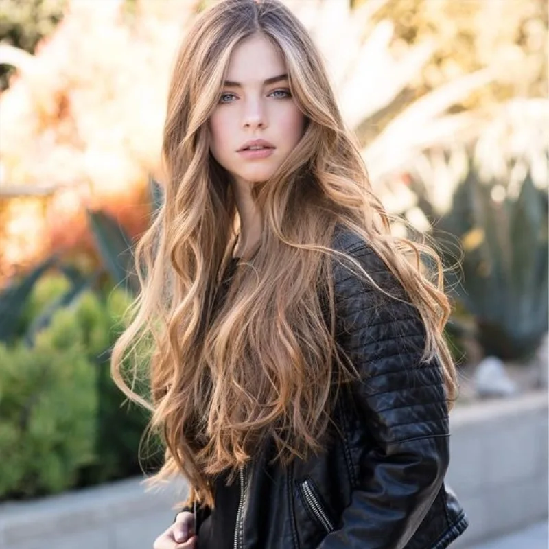 Wholesale Cheap Wigs Body Wave Long Blonde Natural Hair Synthetic Wigs for Woman Natural Beauty Private Label Beauty Lady