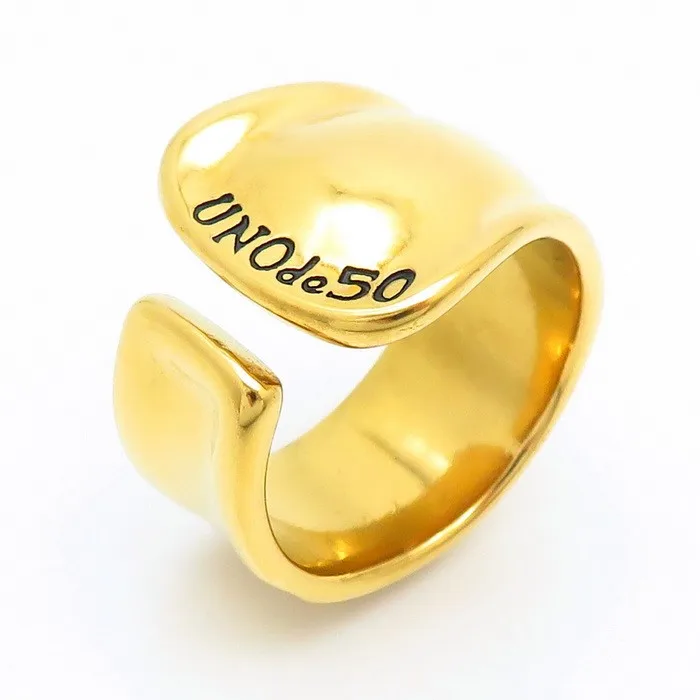 ask for catalog Un Ring Fashion jewelry Women joyeria Jewelry top quality 316LHeart Ring Love Heart Honey Finger Ring unode50