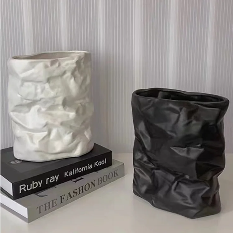 Vase Wrinkled Paper Bag Vase Low Temperature Ceramic Flower Pot For Ornaments Home Garden Tabletop White Vases Jarrones