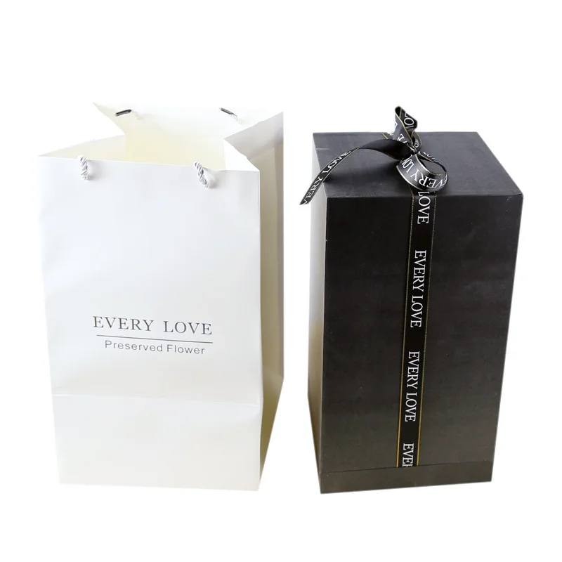 Wholesale Price beauty and the beast roses preserved roses in glass dome