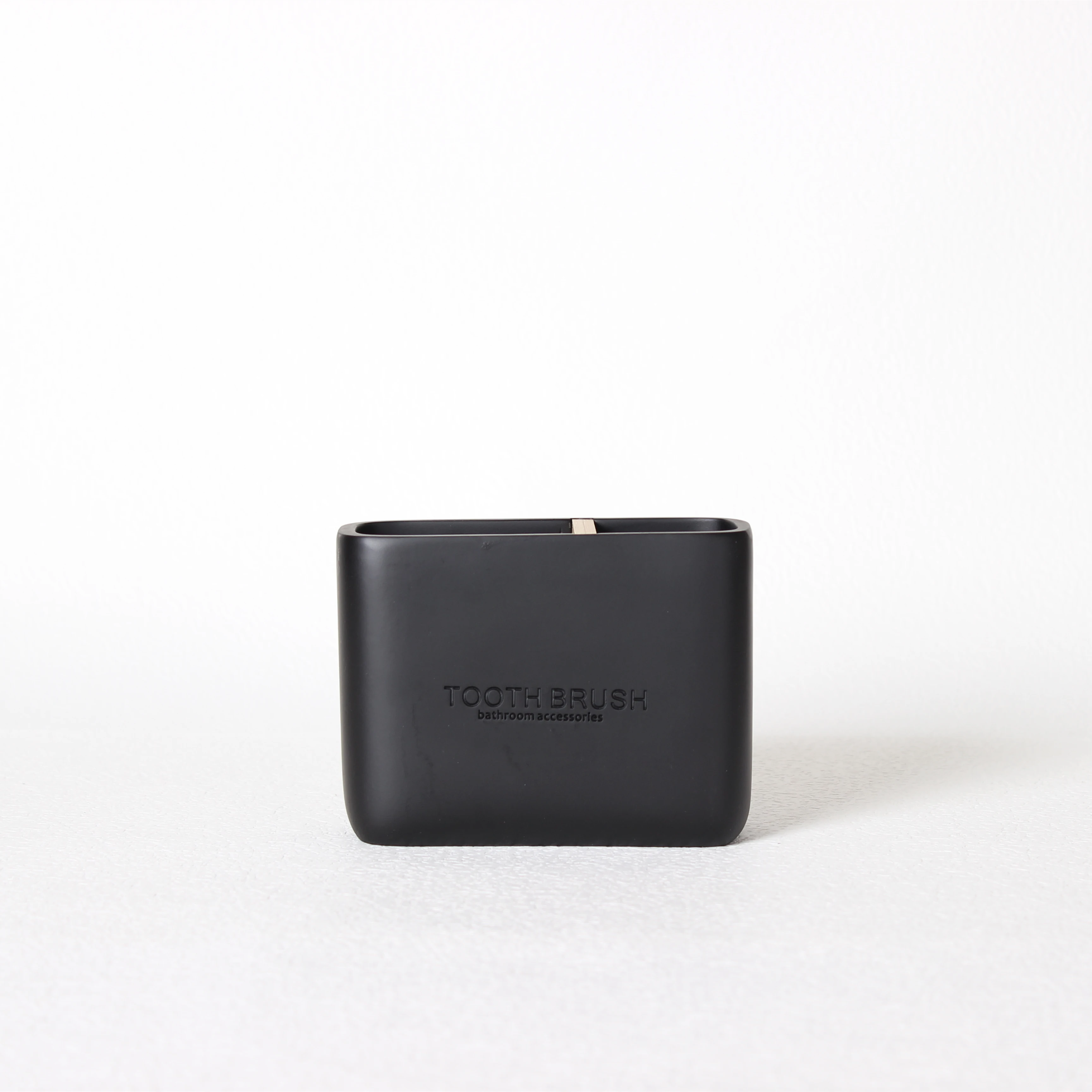 Luxury 6PCS Black Color Polyresin Bathroom Accessories Set Natural Bamboo Bath Set