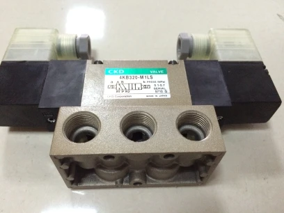  CKD электромагнитный клапан 4KB320-10-M1LS-AC200V