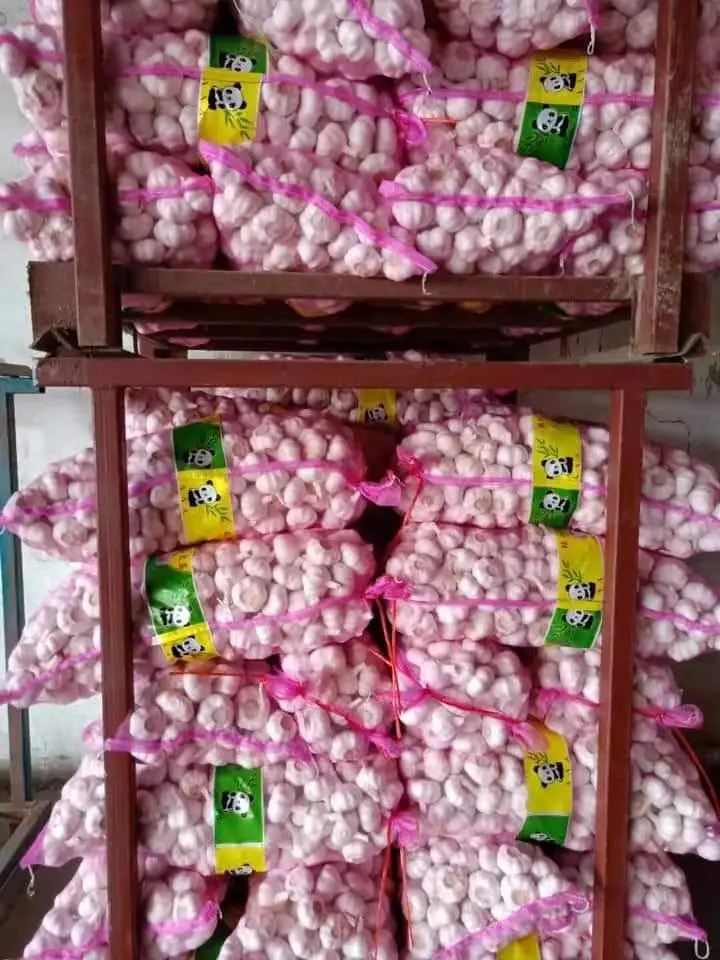 China Sinofarm Brand Garlic supplier manufacturer wholesaler with Cheap white garlic price for sale