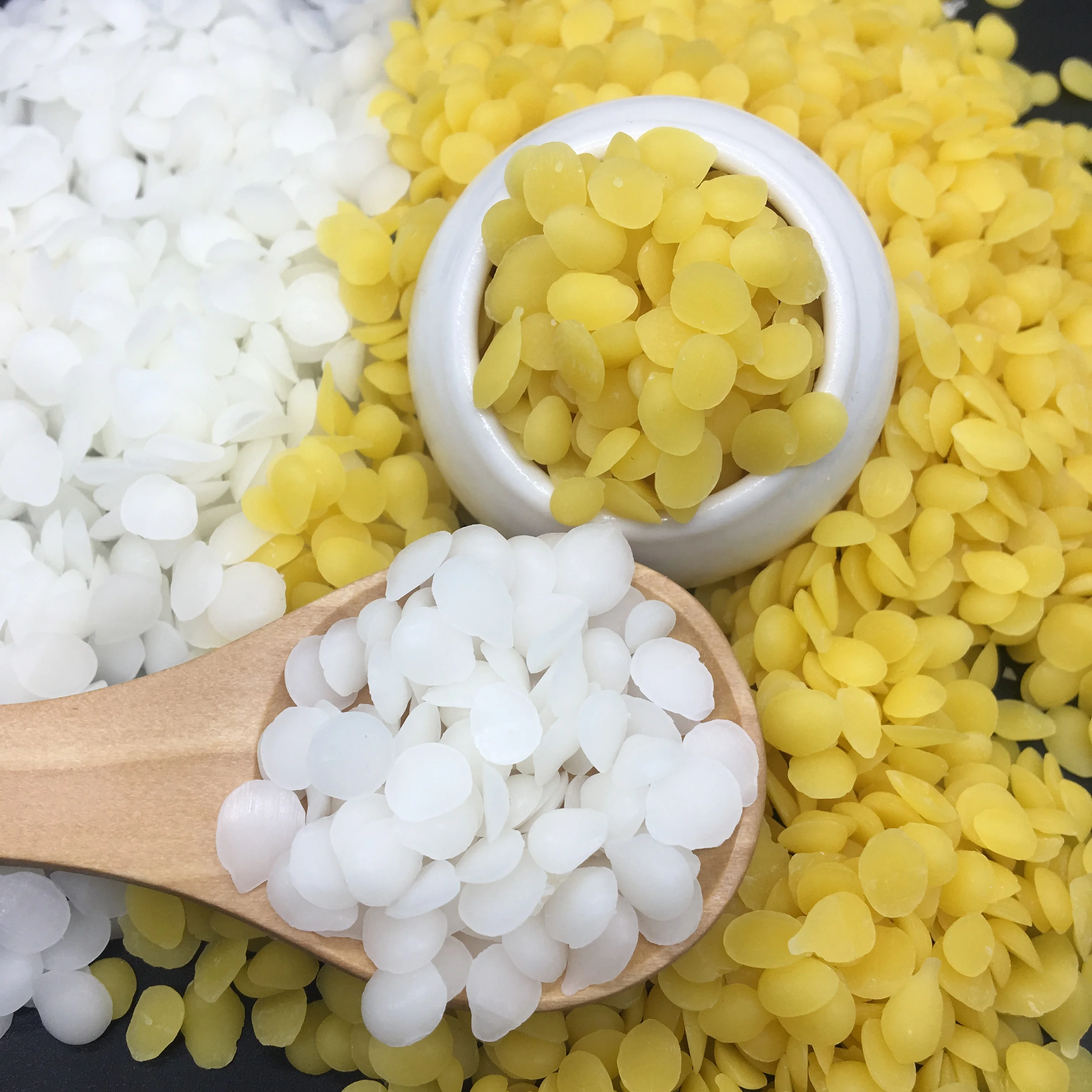 Top quality refined beeswax pellets