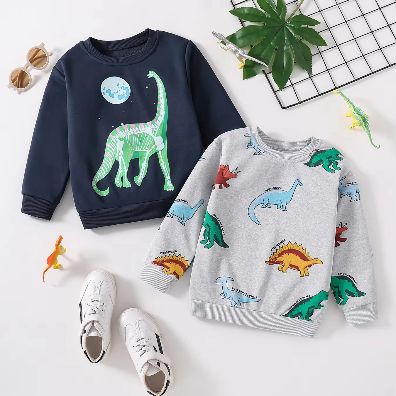 Customized autumn and winter long-sleeved round neck sweatshirts for men and women loose tops young hip-hop sweatshirts