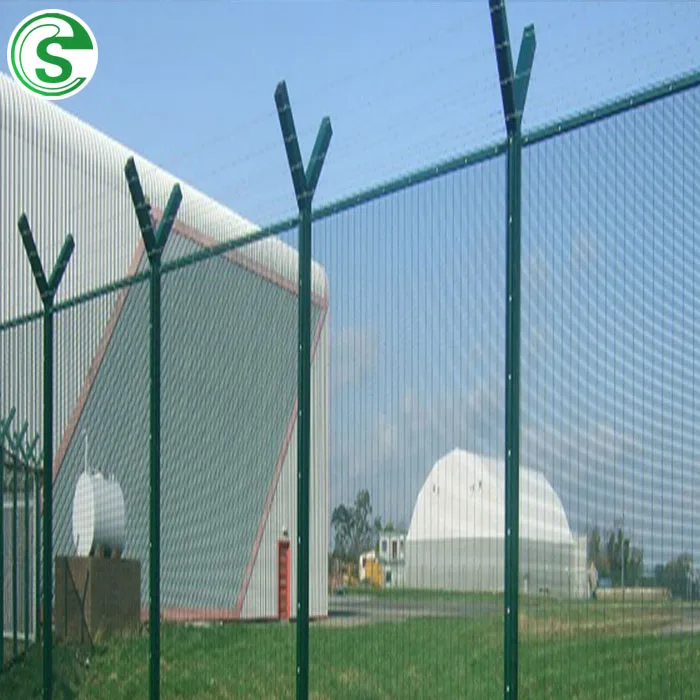 358 Welded Mesh Fencing High Security Prison Mesh Fence with Razor Wire Coils