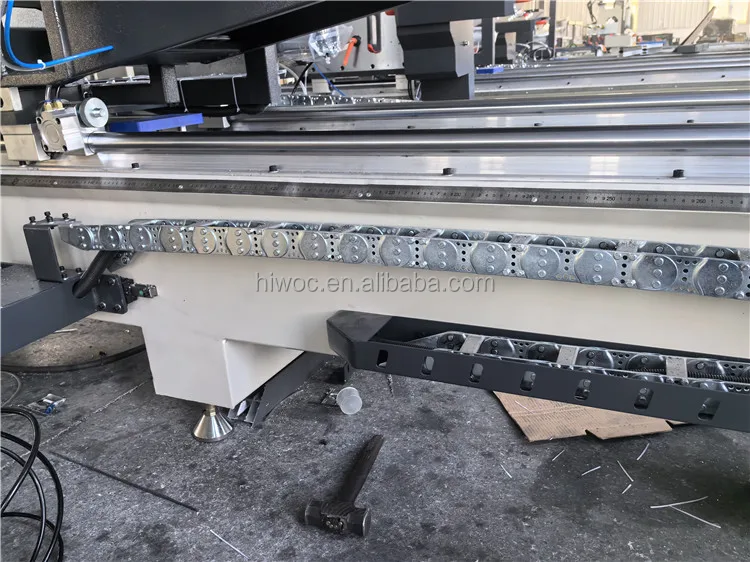 2024 new design Full automatic aluminum wiindow double heads cutting machine aluminum profile cutting machine saw 550mm  600mm