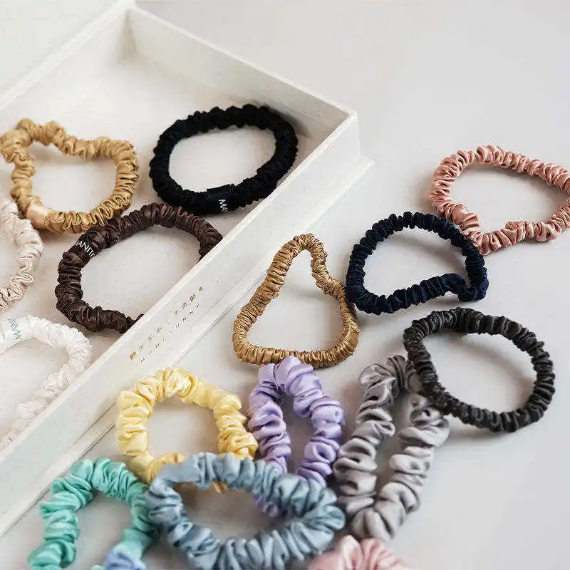 Fashion Women Accessory Bulk Elastic Hair Ties Custom Solid Satin Hair Bands Girls Wholesale Silk Hair Scrunchies