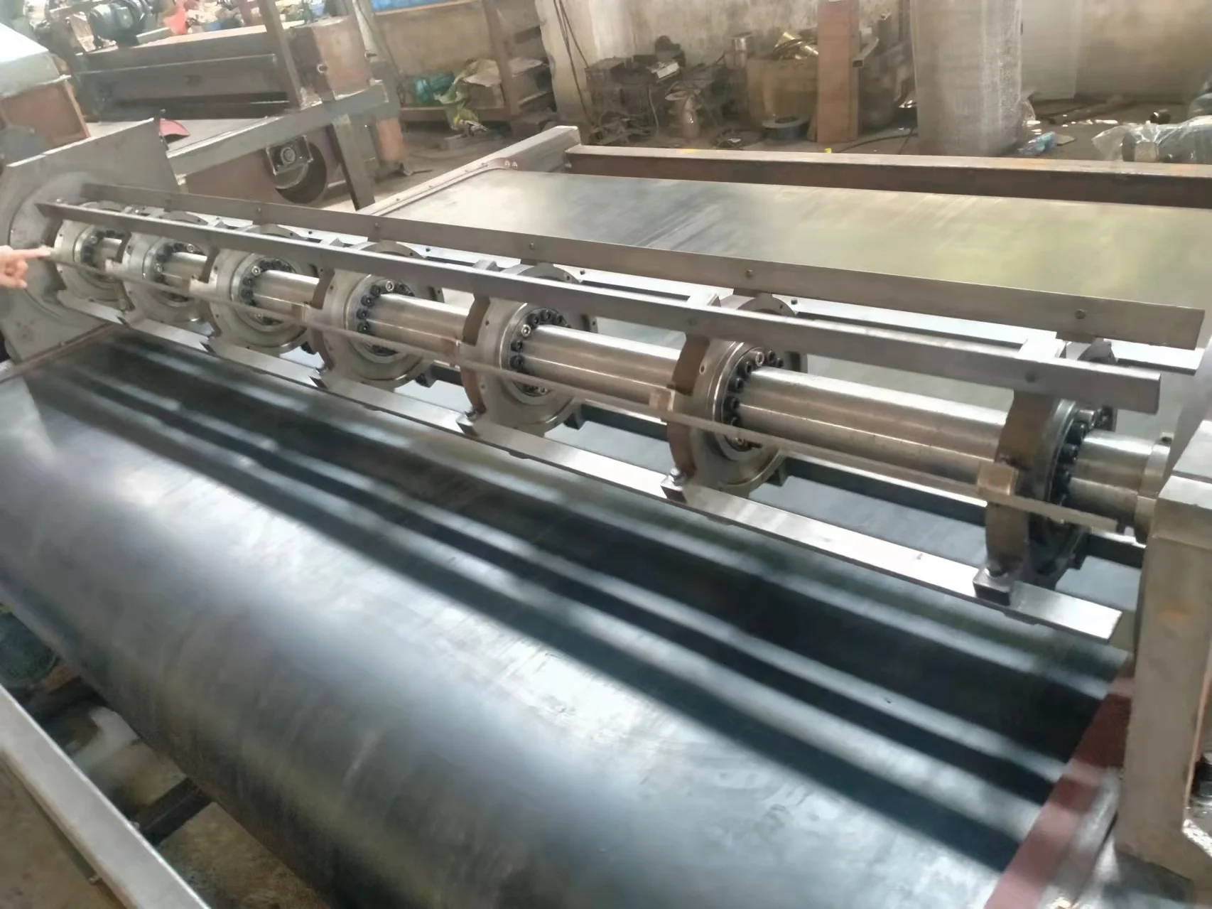 Automatic Sandblasting equipment Vertical Glass Sandblasting Machine For Glass