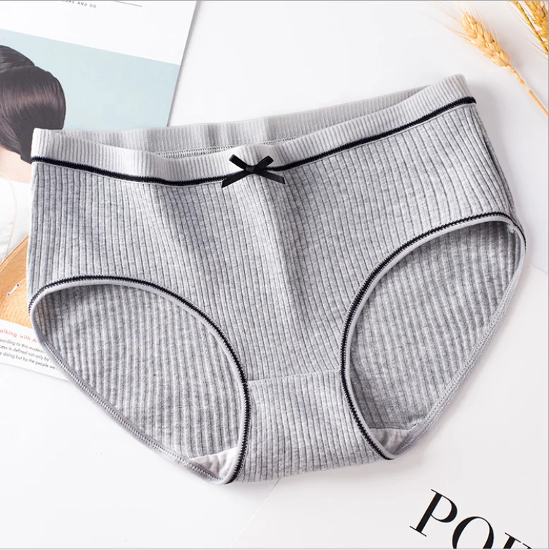 Hotsale Pure Cotton  Panties Lady Thread Princess Bow Sexy Medium Waist Panties Ladies Large Size Briefs