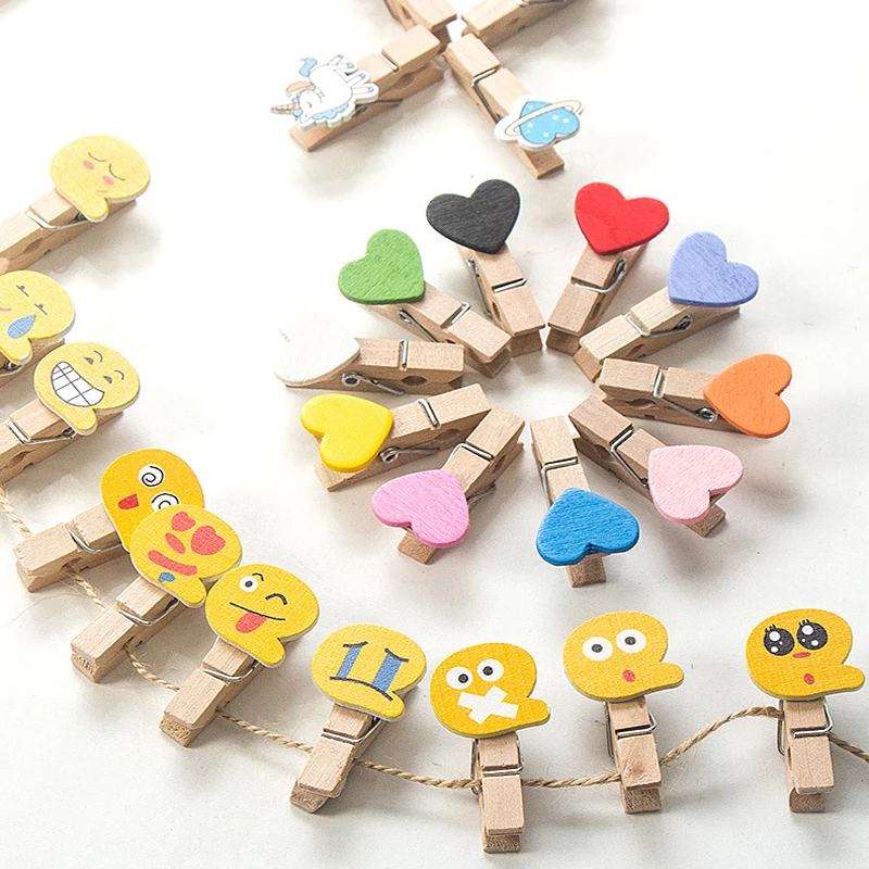 10pcs 3.5cm Mini Clothespins Clothes Pins Memo Card Photo Pegs Cartoon Animal Wooden Clips Set with Jute Twine for Wall Decor