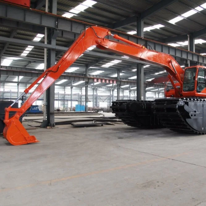 Земноводный экскаватор используемый для дноуглубления