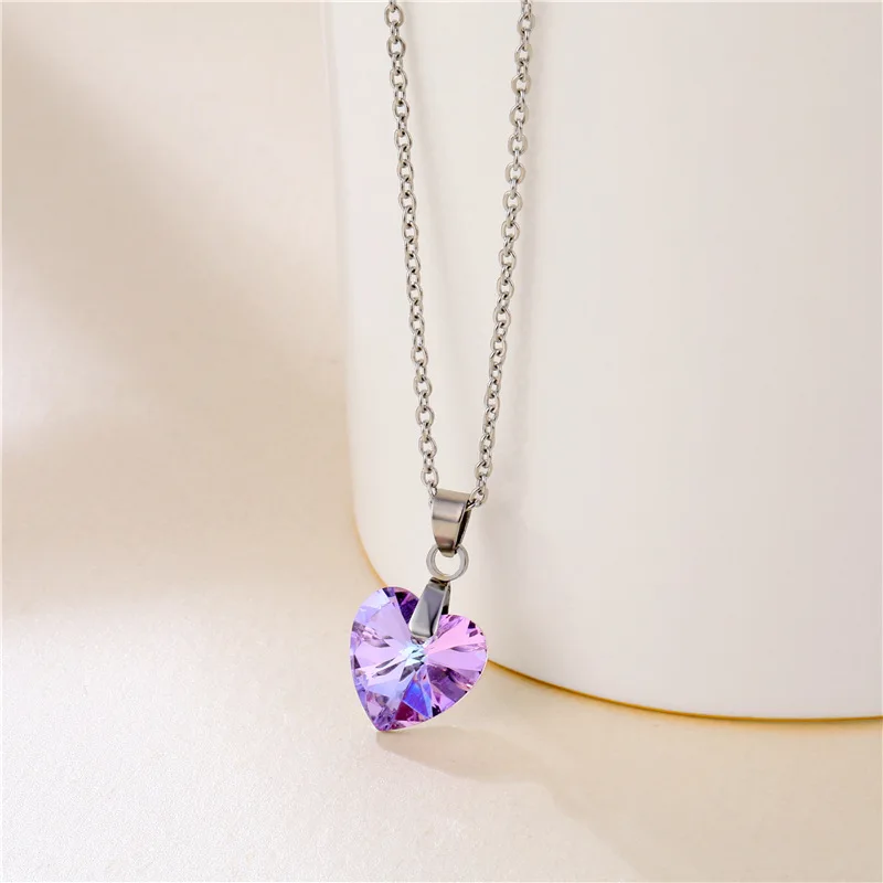 Wholesale Fashion Stainless Steel Love Crystal Heart Of The Ocean Necklace for Women
