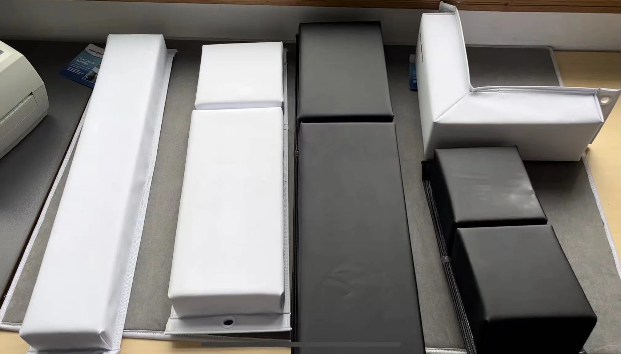 Marine Grade Foam PVC Contour Fender, Boat Contour Bumper with Heavy Duty Cords, Pack of 2