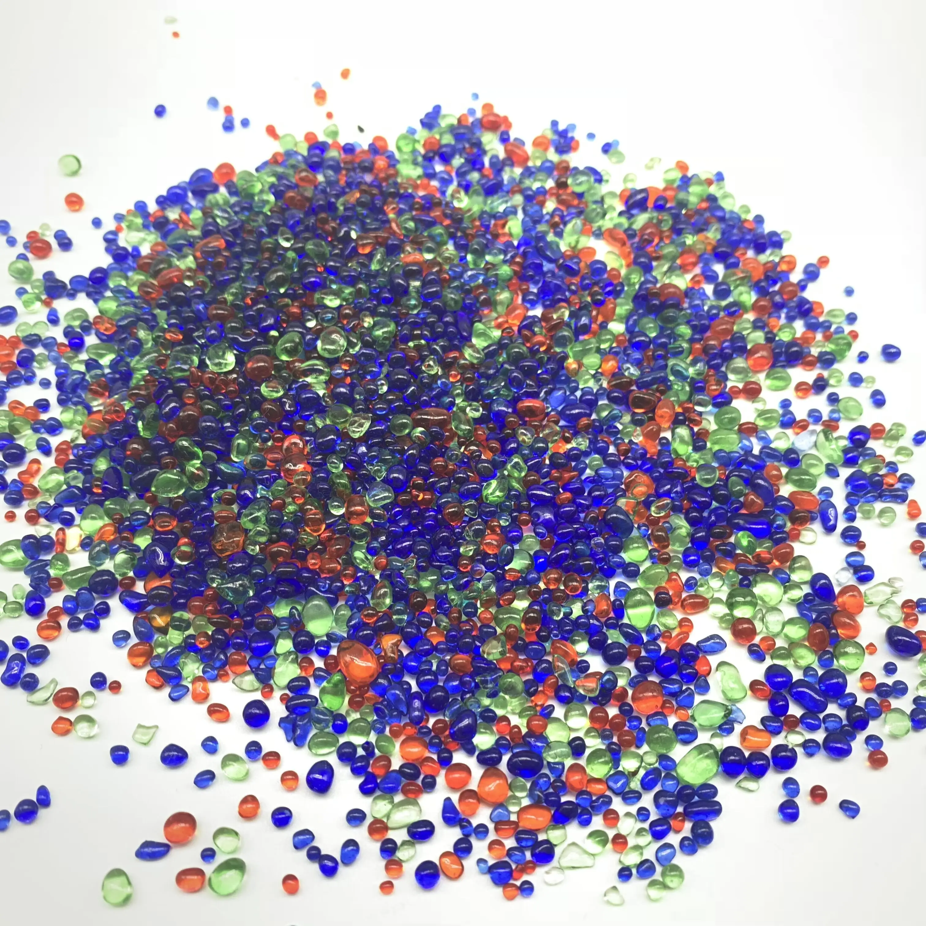 China 1-3mm turquoise Irregular Swimming Pool Glass Beads For surface Decoration