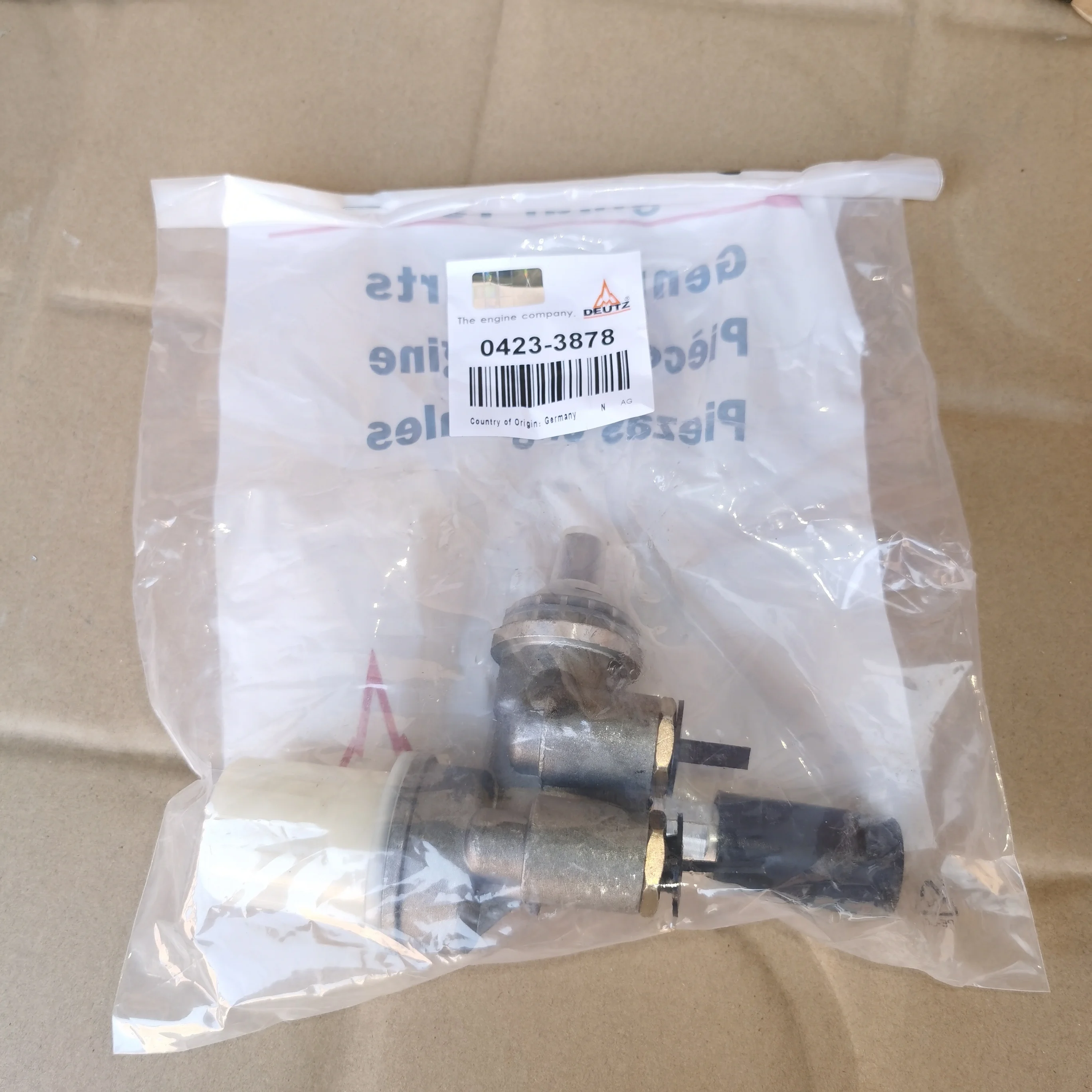 04233878 fuel supply pump for deutz BF6L914 engine