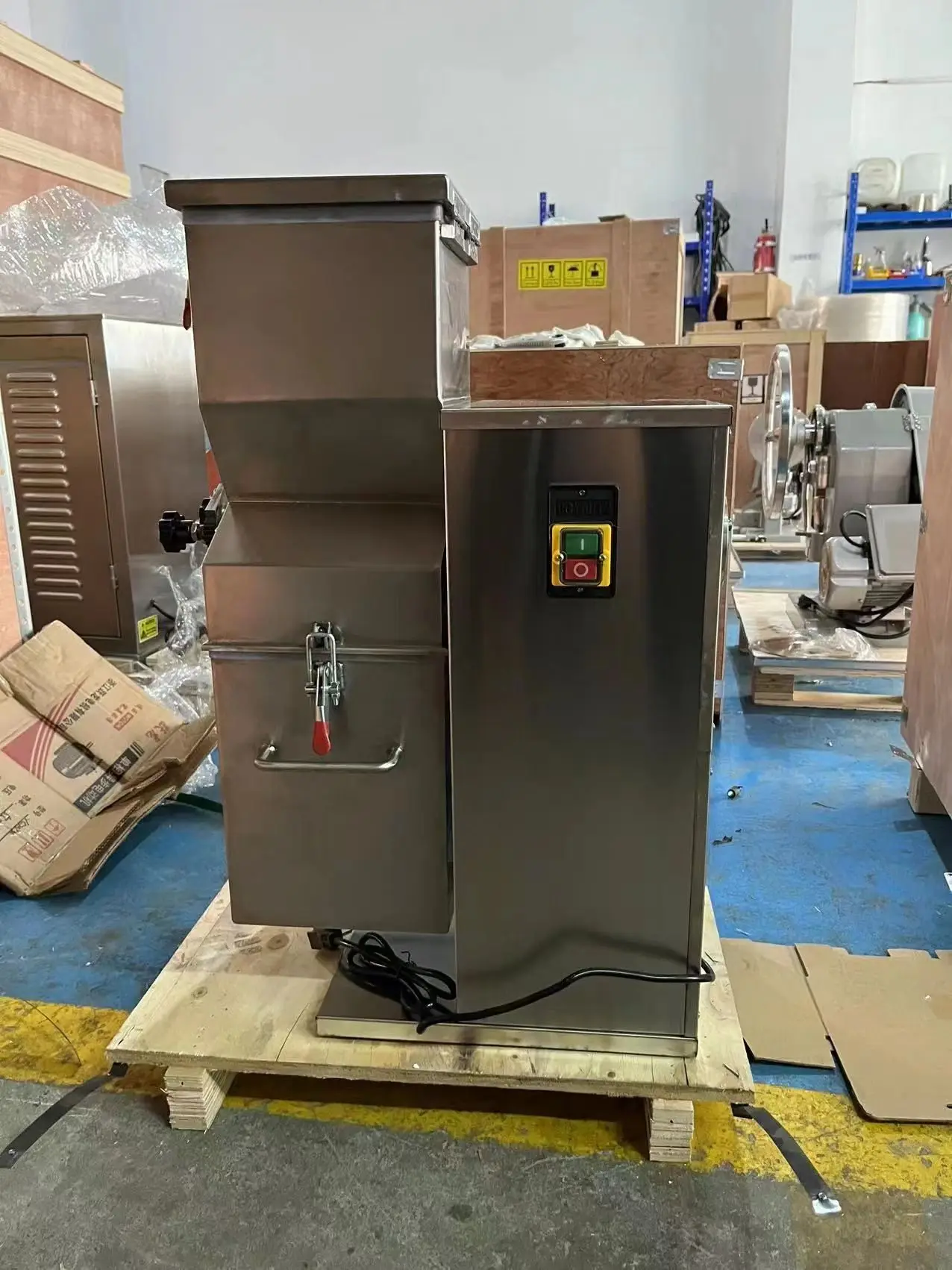 YK60 Swing type granules  pelletizer dry Granulator for experiment lab and small scale pelletizer mixer granulator