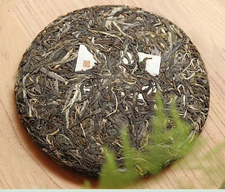 Yunnan Qizibing Cha Seven Stack Puerh Organic Pu-Erh Tea Organic Puer Cake 357G/Pcs Dark Tea