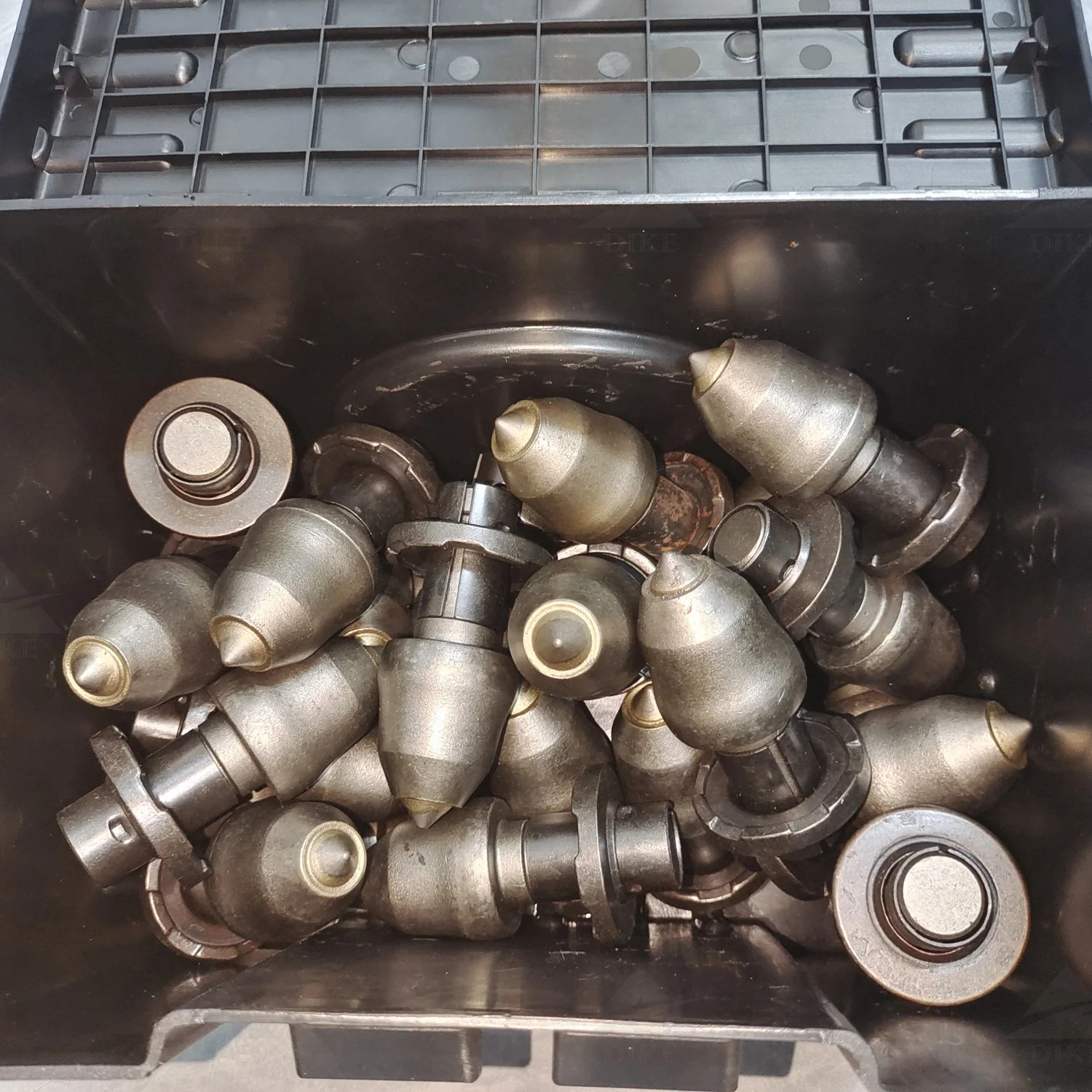 price of road bits W6 20x for asphalt planer carbide teeth Planer Bit Pavement asphalt milling machine spare parts