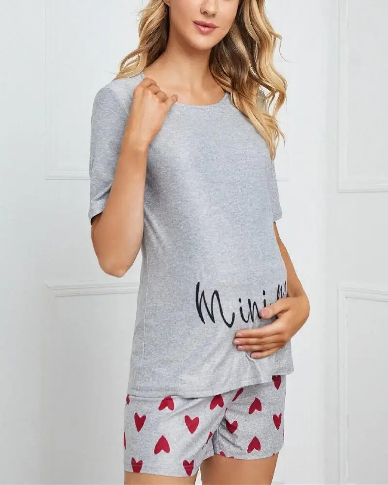 
M039 Heart and Letter Graphic Maternity Loungewear Pj Short Set for Pregnant Women 