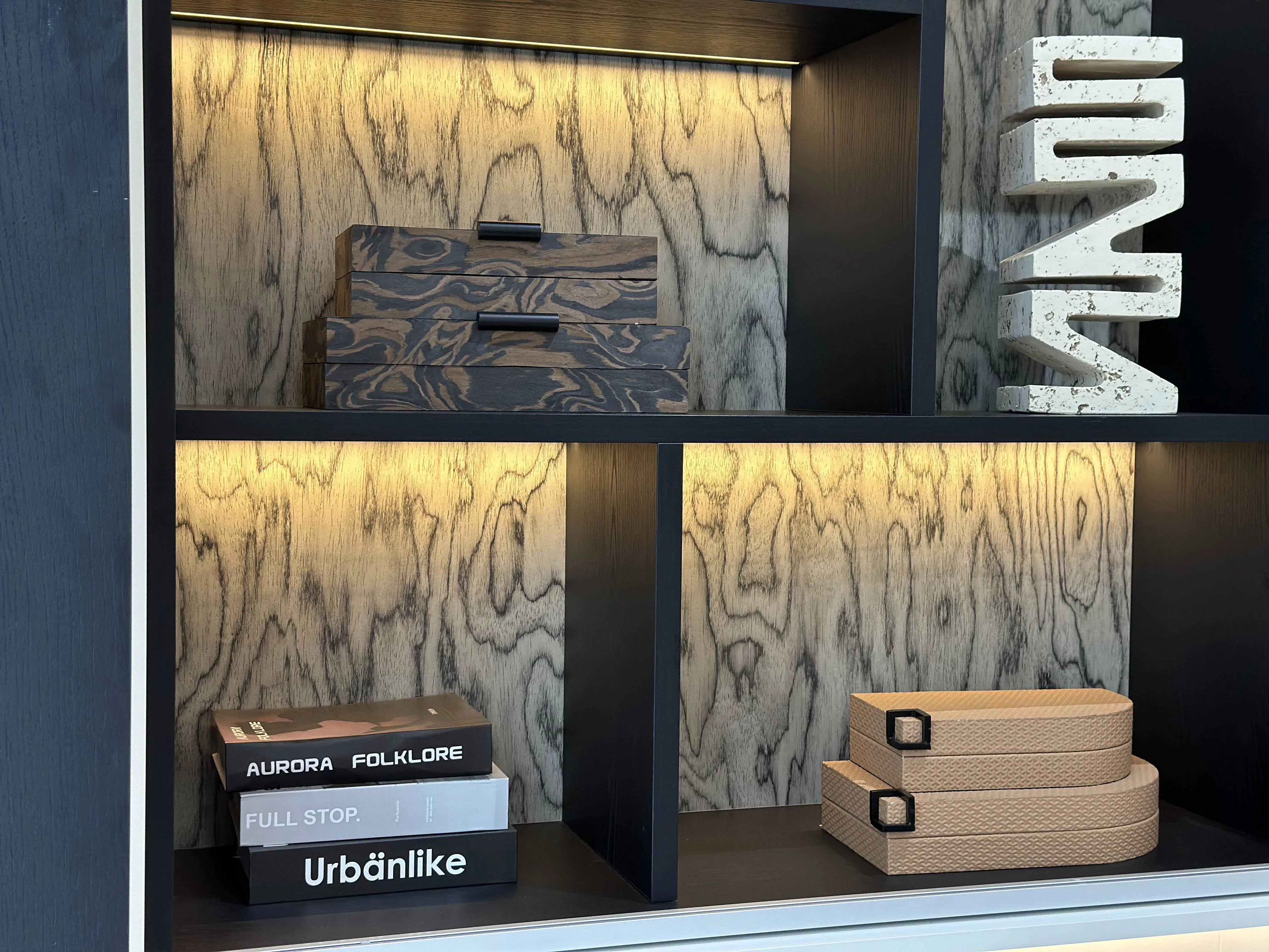 Modern Minimalist Style Wooden Wall TV Cabinet Furniture Designs Modern Home Living Room Solid Wood Stand TV Cabinets