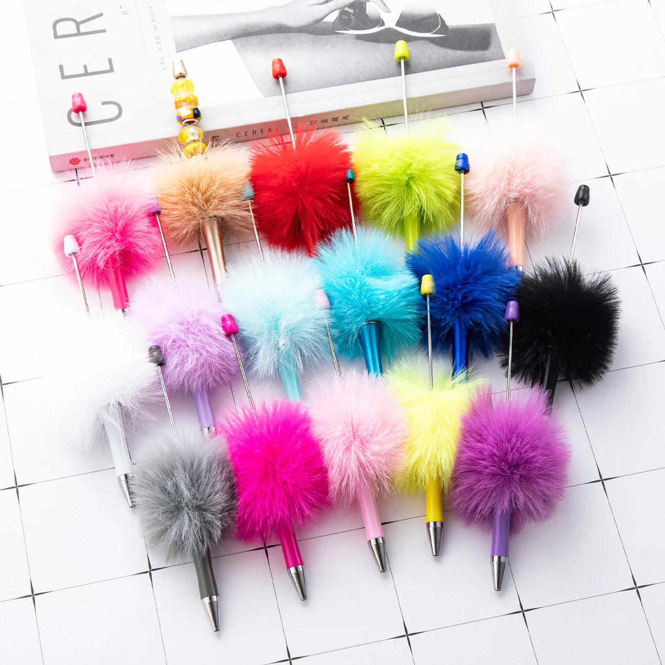 New Plush Bead Pen, Creative DIY Pom Pom Bead Ballpoint Pen, Cute Fluffy Gift Pen, Plastic Pen