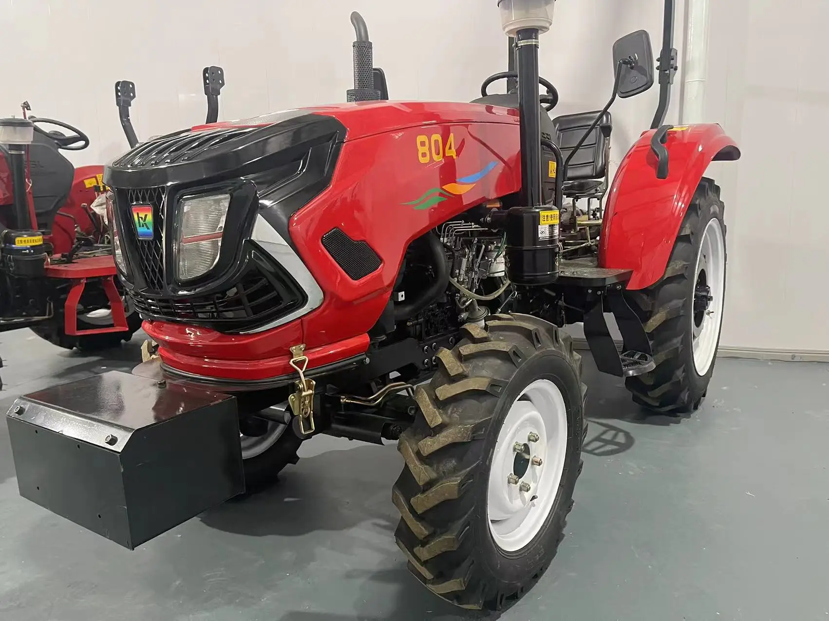 Мини 50hp 60hp 70hp 80hp 90hp 100hp 120hp сельскохозяйственные многофункциональные тракторы компактный трактор