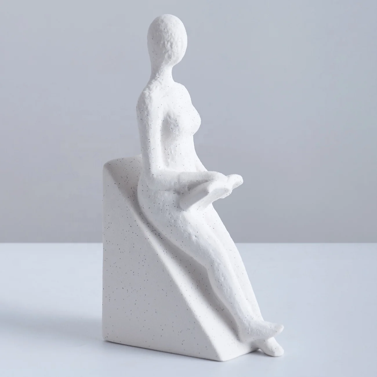 Nordic minimalist modernist interior design sculpture home living room ceramic tabletop decoration