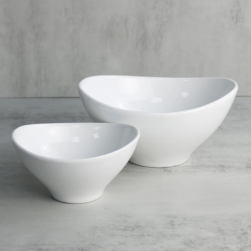 Factory Sell  White Ceramic Kitchen Bowls Set Fruit Salad bowl  Chip and Dip  Serving Bowl for Restaurant