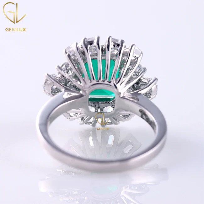 New Arrivals Attractive Collection Fine Jewelry 4 CT Green Emerald Natural Diamond 14K White Gold Cluster Halo Ring For Women