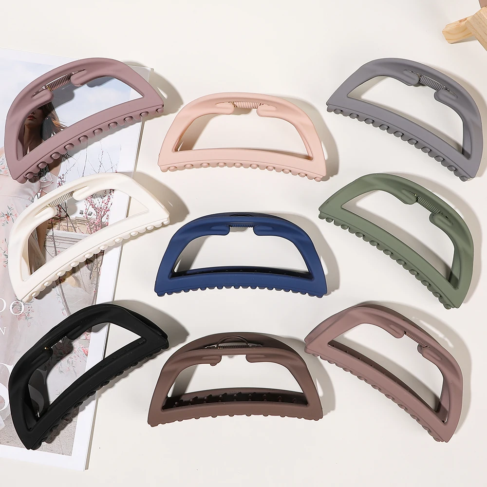 Italy Morandi Shark Large Hair Claw Clips Geometric Jumbo Matte Claws Hollow Narrow Elegant Accessories  Woman Girls Thick Hair