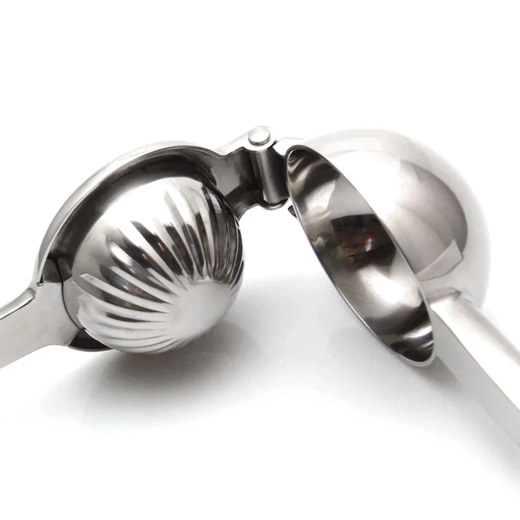 Factory Direct Kitchen Personal Hand Pressure Mini Portable Stainless Steel Lemon Clip Fruit Manual Juicer