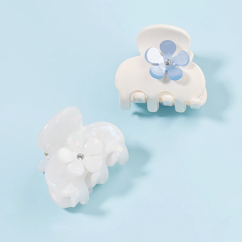 CSFZ0710 factory direct price custom color korean fashionable white small acetate hair claw with flower ladies jewelry