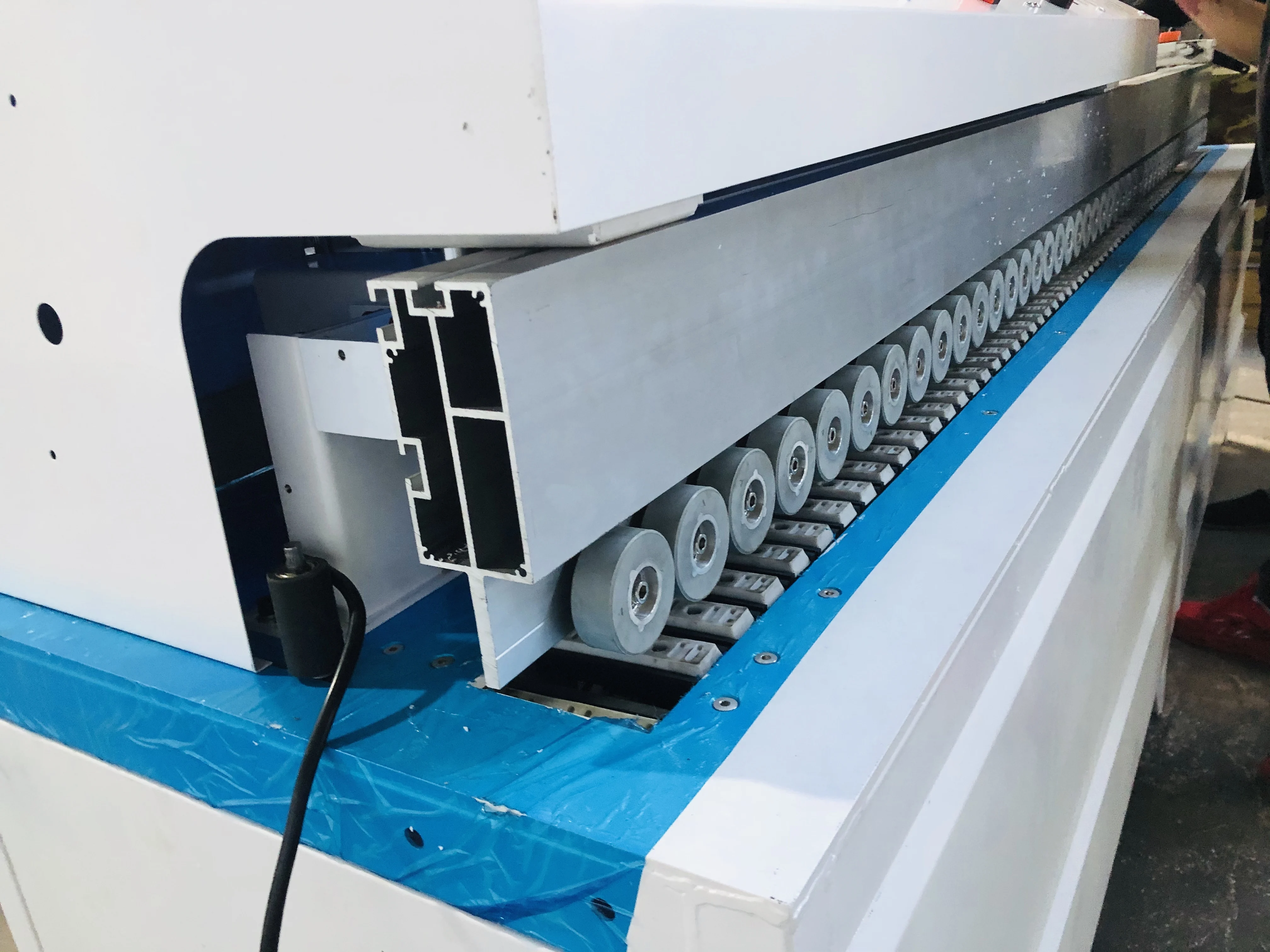 XZF450 Automatic oblique Straight Edge Banding Machine Best Quality High Speed Edge Banding Machine For Woodworking
