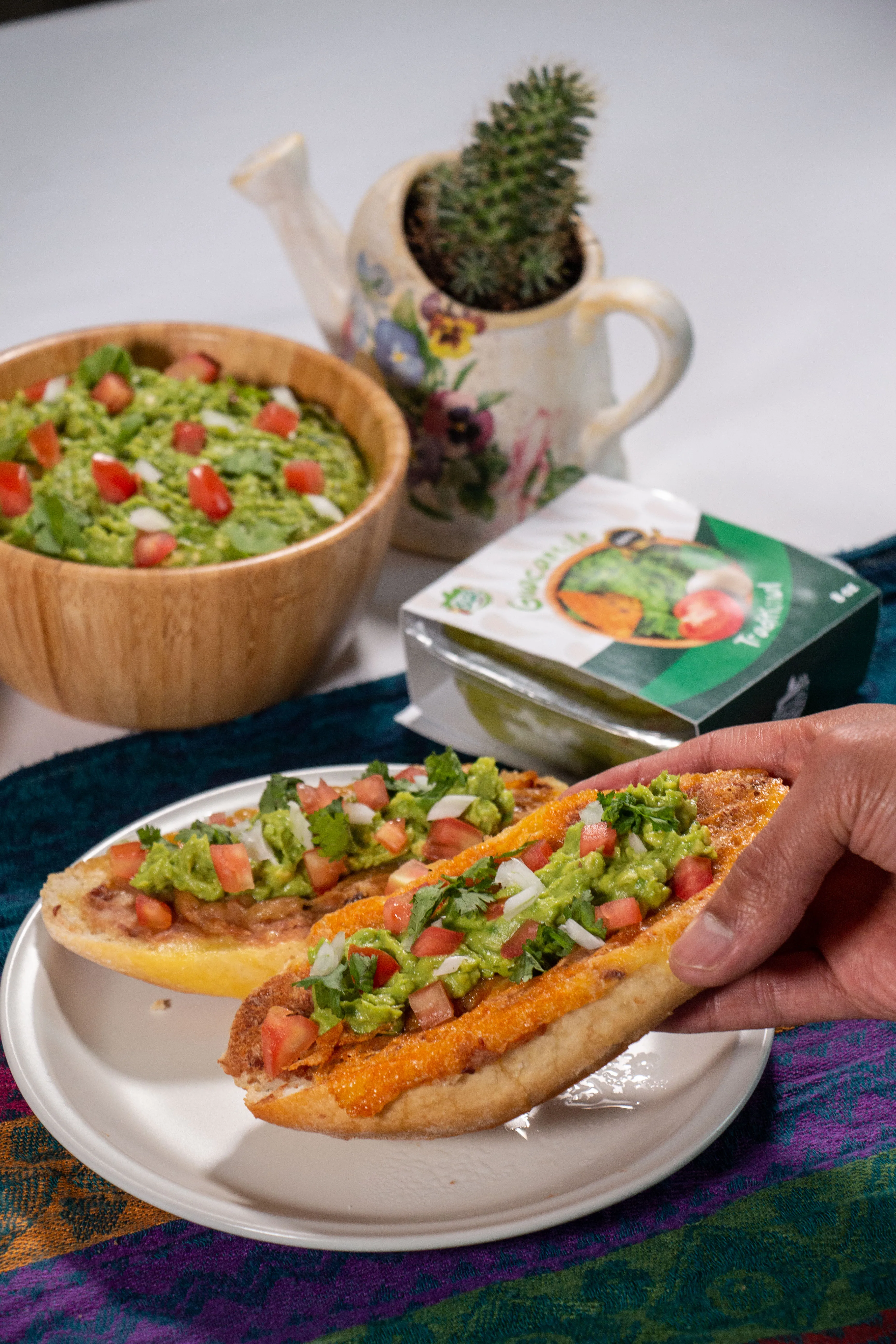 Premium Thick Fresh Guacamole Natural Fresh Green Avocado Other Fruit Fresh Fruits Food Products From Mexico