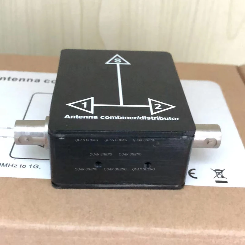 Passive Broadband UHF Antenna Splitter with BNC Ports for Wireless Microphone Antenna Distribution System