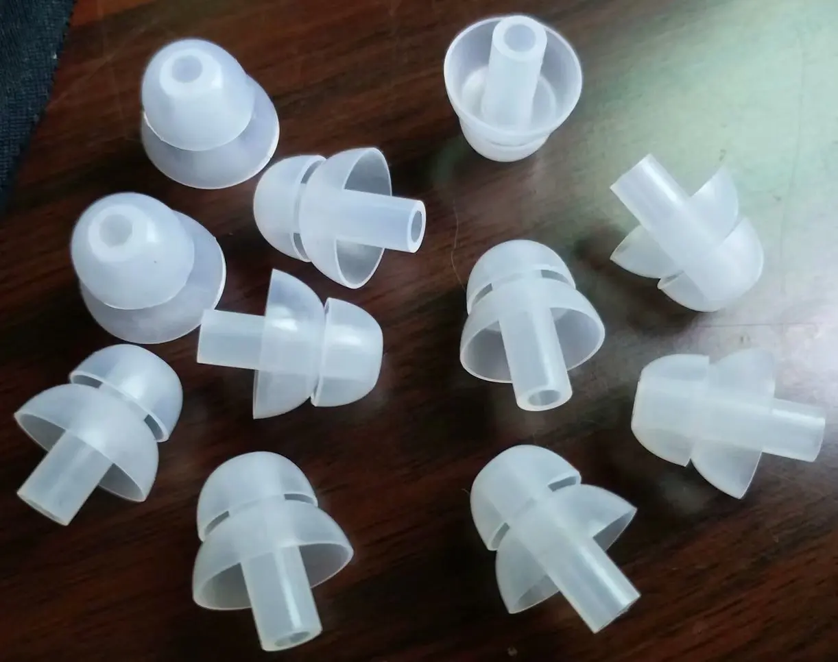 2019 Custom sizes  silicone earplugs